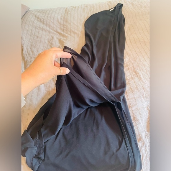 WINK One-Shoulder Long Elegant Black Dress – Size M ✨🖤 Elegance & Grace - Picture 16 of 17